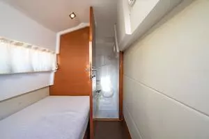 2016 Prestige 550 S thumbnail 42