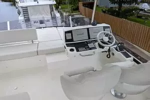 2018 Sunseeker Manhattan 52 thumbnail 6
