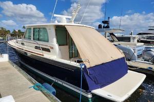 Photo 3503892 for 2019 Sabre 42 Salon Express  