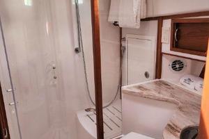 Photo 3503951 for 2019 Sabre 42 Salon Express  