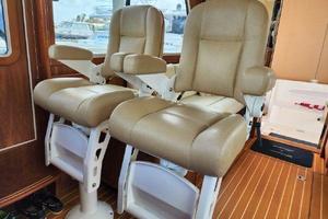 Photo 3503936 for 2019 Sabre 42 Salon Express  