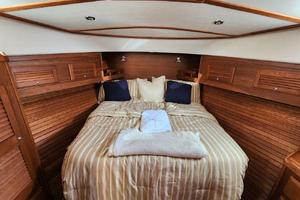 Photo 3503950 for 2019 Sabre 42 Salon Express  