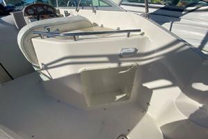 Photo 3482224 for 2005 Rinker 270 Fiesta Vee  