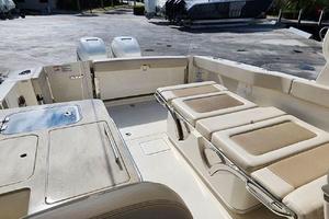 Photo 3484894 for 2017 Boston Whaler 320 Vantage  