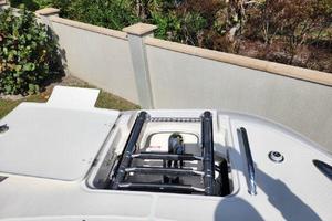 Photo 3484867 for 2017 Boston Whaler 320 Vantage  