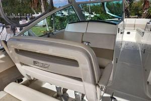 Photo 3484888 for 2017 Boston Whaler 320 Vantage  