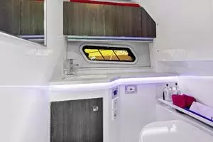 2021 Formula 380 SSC thumbnail 23