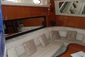 1999 Sea Ray Express Cruiser thumbnail 11