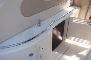 1999 Sea Ray Express Cruiser thumbnail 15