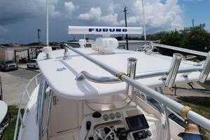 Photo 3488286 for 2005 Intrepid 310 Walkaround  