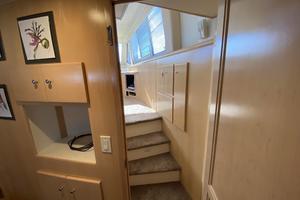 SERENITY 40ft Carver Yacht For Sale