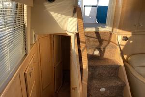 SERENITY 40ft Carver Yacht For Sale