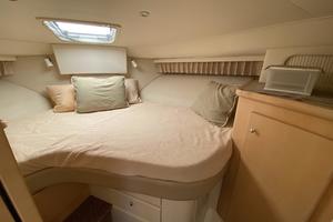 SERENITY 40ft Carver Yacht For Sale