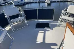 1988 Mainship Nantucket thumbnail 10