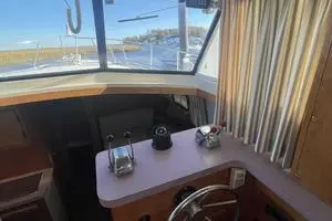 1988 Mainship Nantucket thumbnail 39