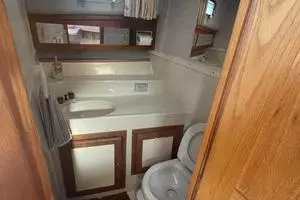 1988 Mainship Nantucket thumbnail 37