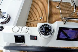 No Problem  51ft Beneteau Yacht For Sale