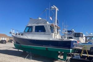 32ft BHM Yacht For Sale