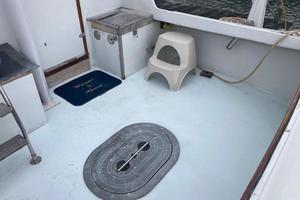 32ft BHM Yacht For Sale