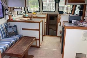 32ft BHM Yacht For Sale