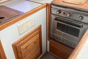 32ft BHM Yacht For Sale