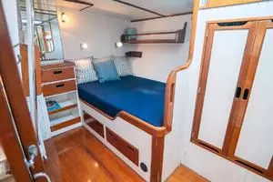 1995 New England Boatworks Custom thumbnail 10