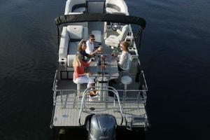 Photo 3498486 for 2023 Starcraft CX 23 DL BAR  