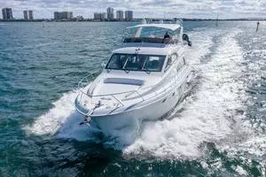 DUE SOUTH 2002 Hatteras Raised Pilothouse Motor Yacht Yacht For Sale in Hilton Head SC