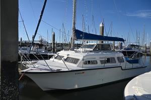 Juniper s Legacy 29ft Catalac Yacht For Sale