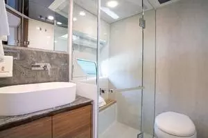 2023 CL Yachts CLB72 thumbnail 19