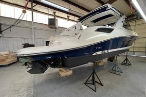 Photo 3547579 for 2015 Sea Ray 350 SLX  