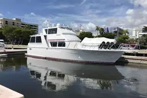 1998 Viking 54 Sport Yacht thumbnail 1