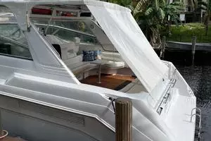 1991 Sea Ray 500 Sundancer thumbnail 2