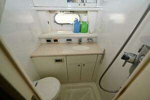 2005 Sunseeker Yacht thumbnail 51
