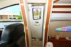 2005 Sunseeker Yacht thumbnail 21