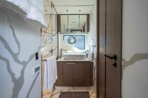 75ft Sunseeker Yacht For Sale