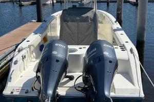 Photo 3560552 for 2017 Cobia 277  