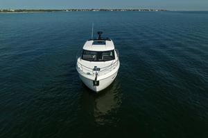 SEA CAR 37ft Carver Yacht For Sale
