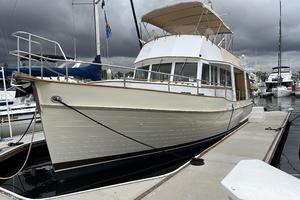 42ft Grand Banks Yacht For Sale