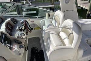 Photo 3577122 for 2007 Sea Ray 340 Sundancer  