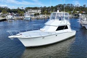 1981 Hatteras 43 Convertible