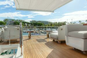 2020 Azimut 72 Flybridge thumbnail 12