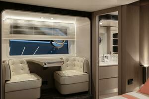 2020 Azimut 72 Flybridge thumbnail 40
