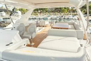 2020 Azimut 72 Flybridge thumbnail 18