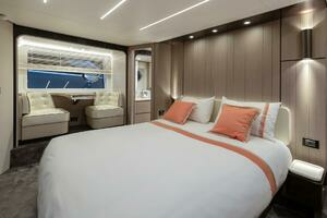 2020 Azimut 72 Flybridge thumbnail 38
