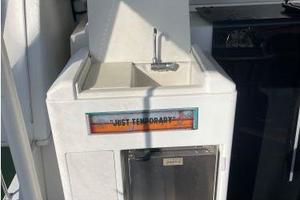 Just Temporary 35ft Carver Yacht For Sale