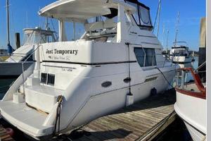Just Temporary 35ft Carver Yacht For Sale