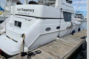 Just Temporary 35ft Carver Yacht For Sale
