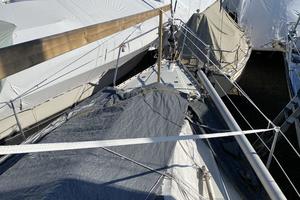MISTRAL 42ft Moody Yacht For Sale