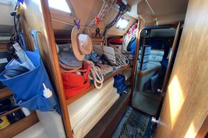MISTRAL 42ft Moody Yacht For Sale